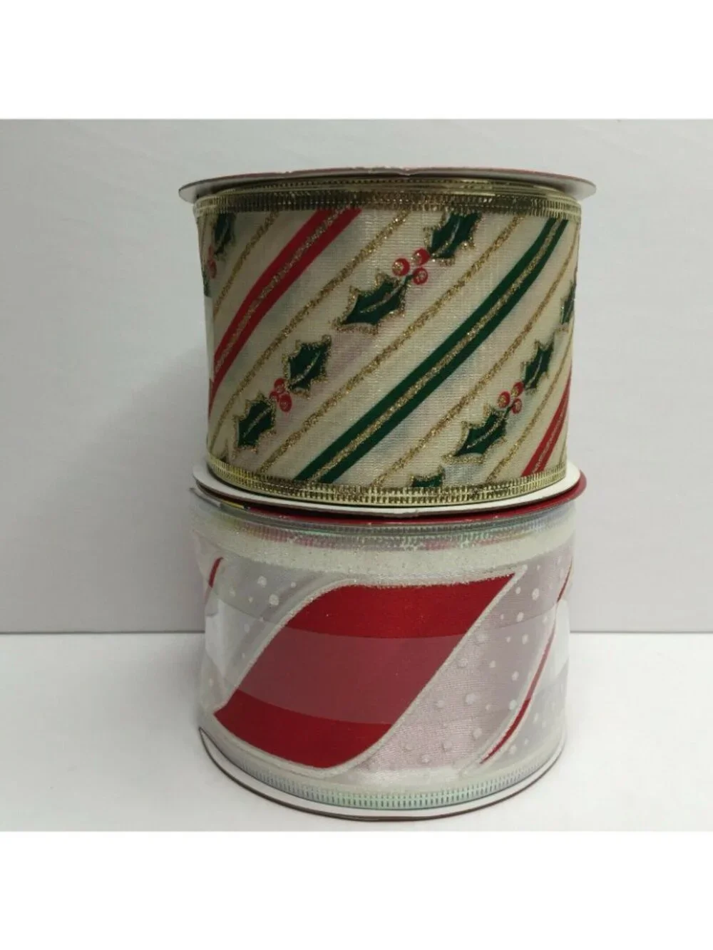 Santas Workshop Candy Cane Green Holly Striped Craft Ribbon Christmas Wreath 2.5